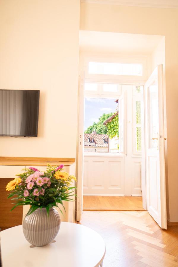 Residence Dvorak Prag Exterior foto